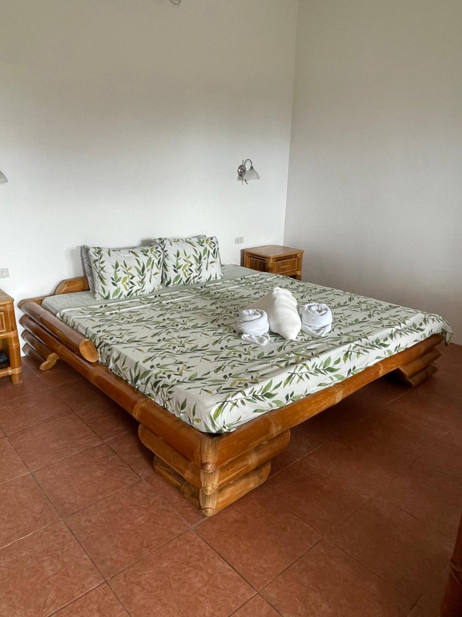 Tauig Beach Resort Moalboal Luaran gambar